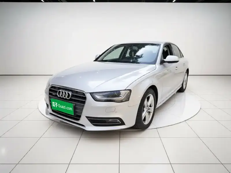 Audi A4L, 2015 — фото 1