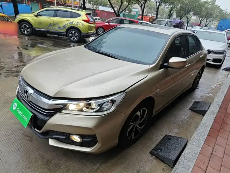 Honda Accord, 2016 — фото 1