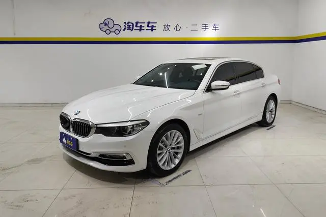 BMW 5-Series Facelift 530Li Leading Version Luxury, 2018 — фото 1
