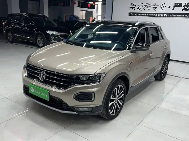 Volkswagen T-Roc, 2019 — фото 1