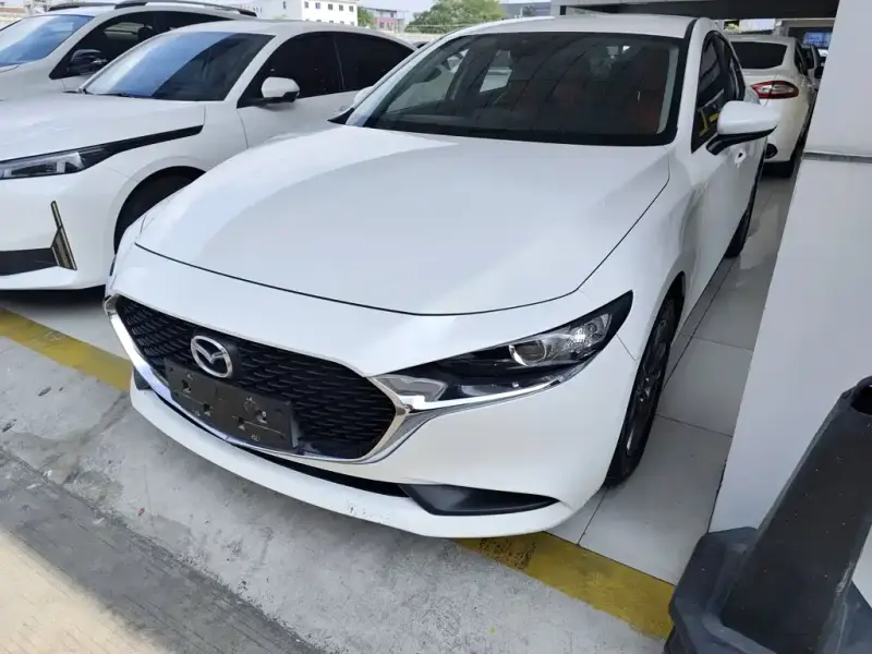 Mazda 3 Axela, 2020