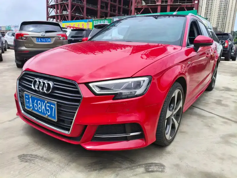 Audi A3, 2019 — фото 1