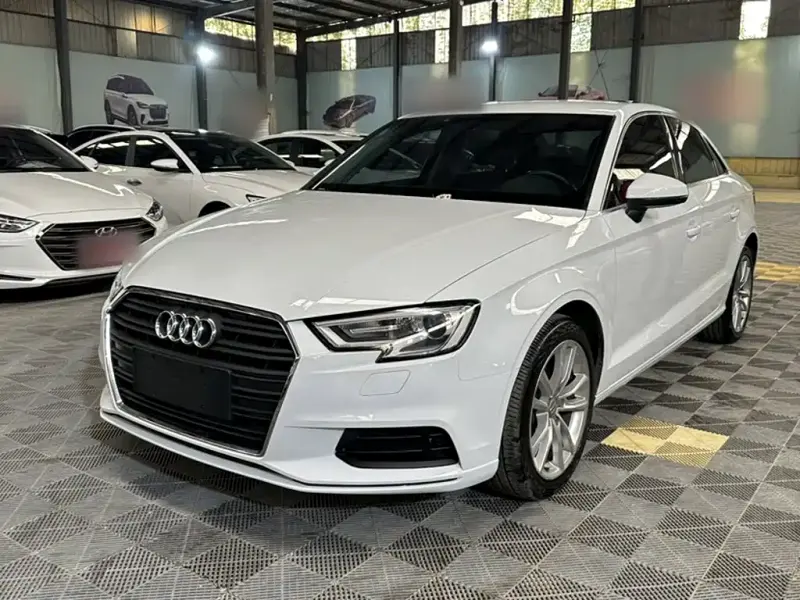 Audi A3, 2018 — фото 1