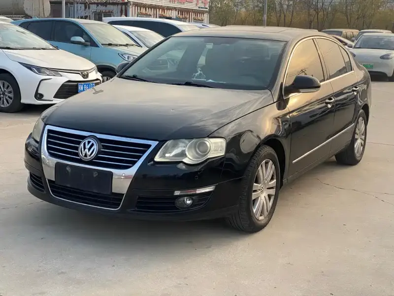 Volkswagen Magotan, 2011