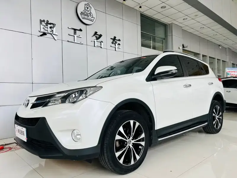 Toyota RAV4, 2016 — фото 1