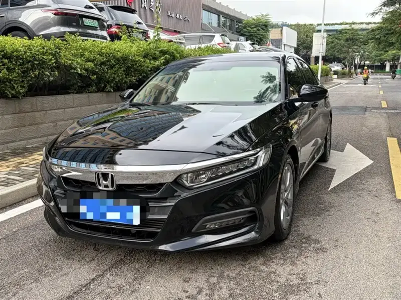 Honda Accord, 2019 — фото 1
