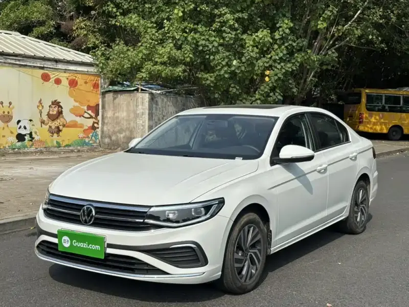 Volkswagen Bora, 2025