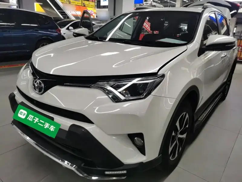 Toyota RAV4, 2019 — фото 1