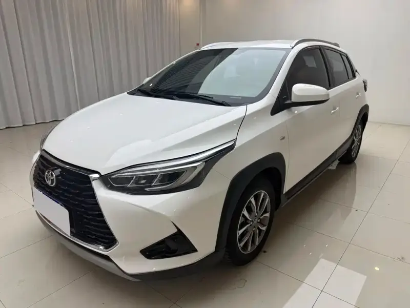 Toyota Yaris L, 2023