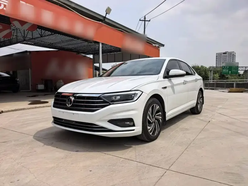 Volkswagen Sagitar, 2020