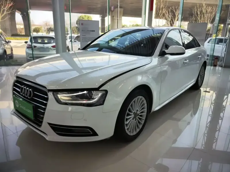 Audi A4L, 2016 — фото 1