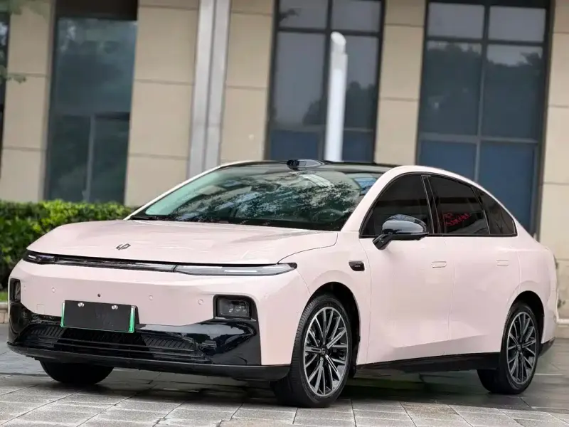 Leapmotor B01, 2025