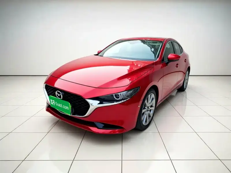 Mazda 3 Axela, 2022