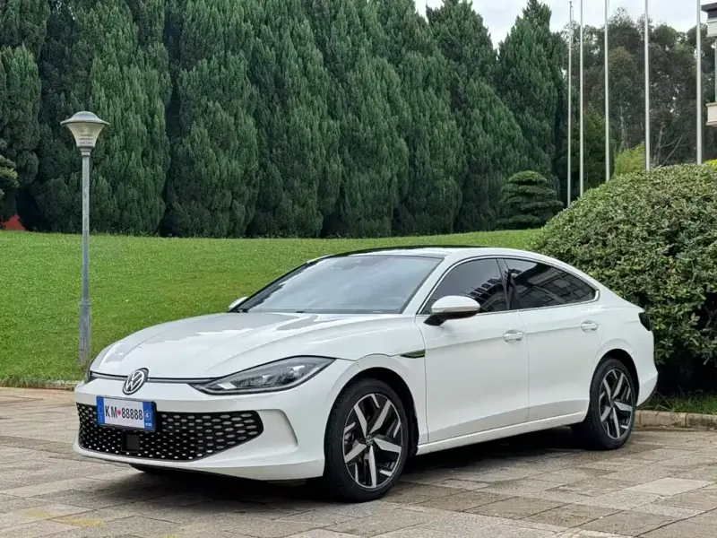 Volkswagen Lamando, 2023