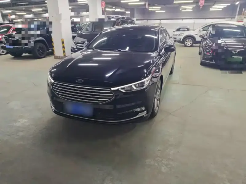 Ford Taurus, 2021