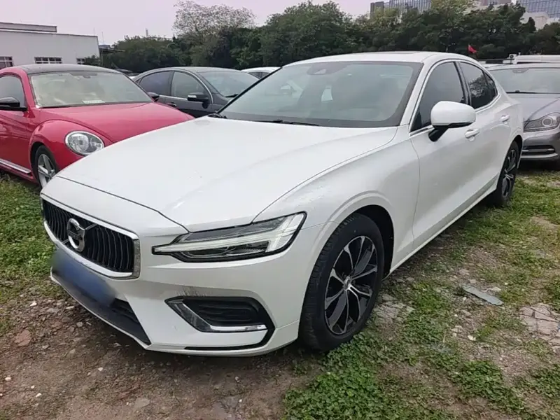Volvo S60, 2021
