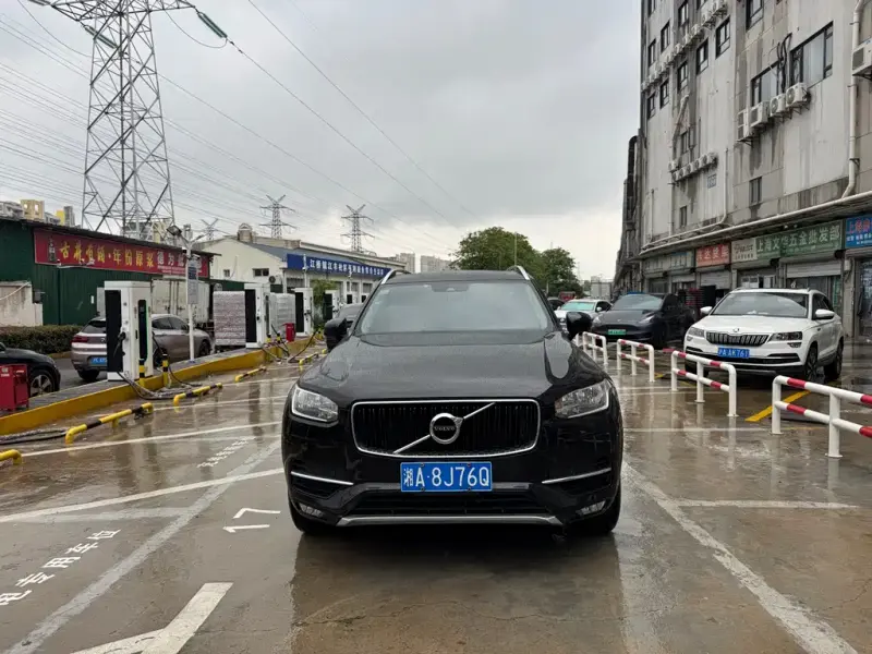 Volvo XC90, 2016