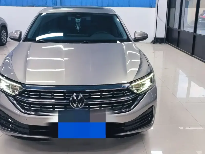 Volkswagen Sagitar, 2022