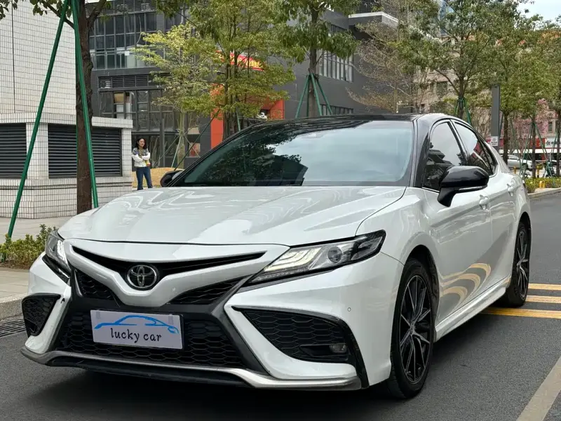 Toyota Camry, 2022