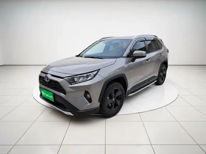 Toyota RAV4, 2021 — фото 1