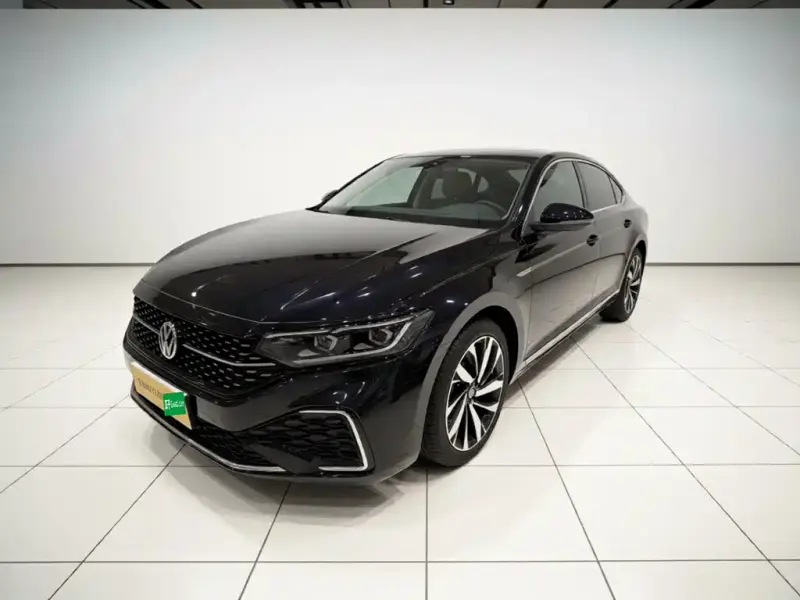 Volkswagen Passat, 2022