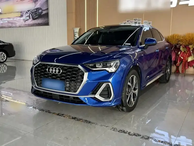 Audi Q3 Sportback, 2021