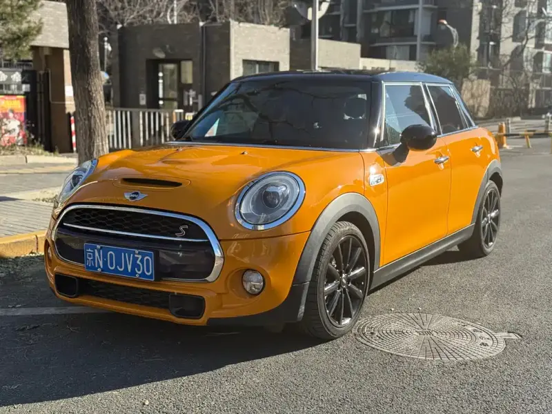 MINI Mini, 2016