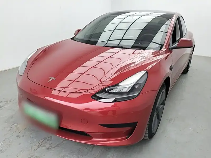 Tesla Model 3, 2022