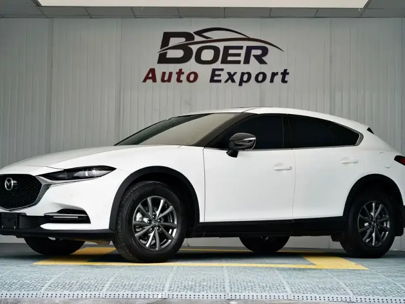 Mazda CX-4, 2023