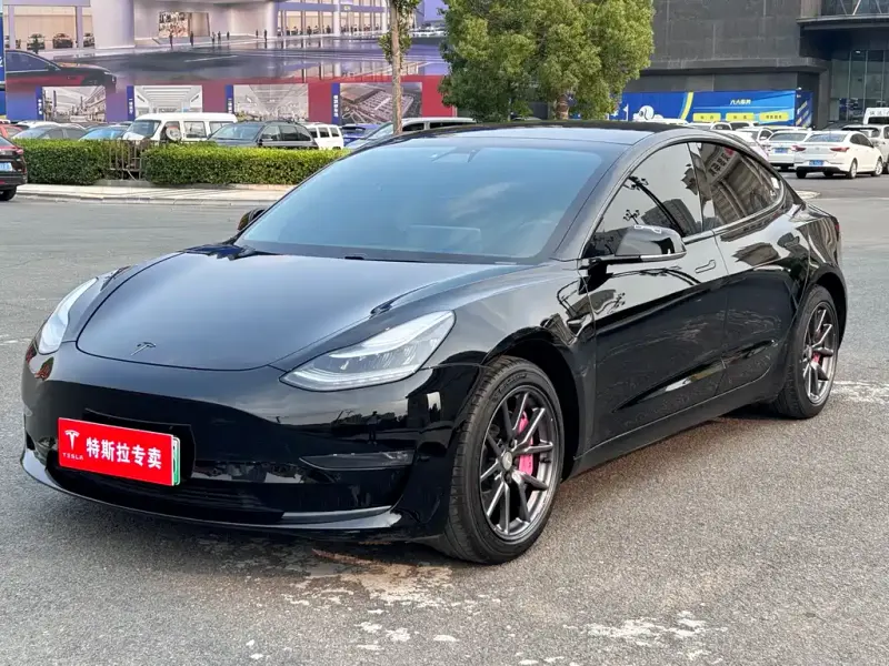 Tesla Model 3, 2020