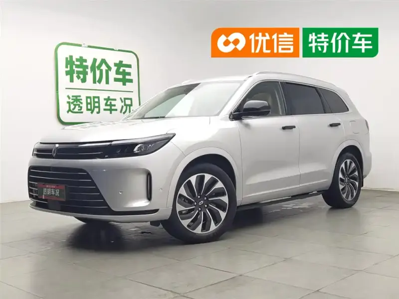 AITO M7, 2023