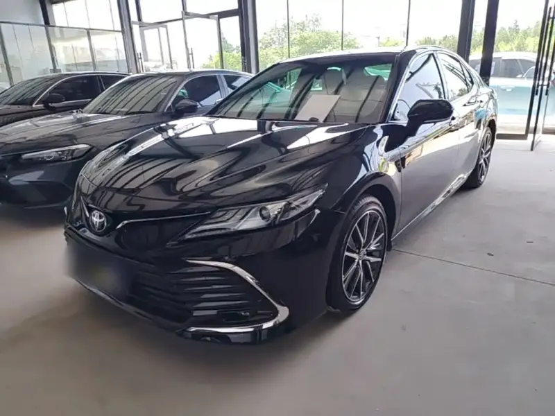Toyota Camry, 2023