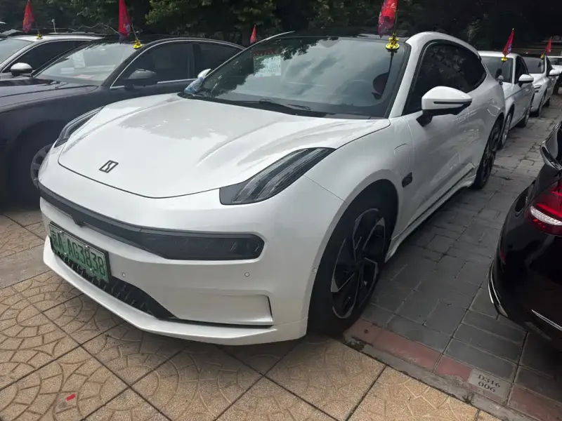 Zeekr 001, 2022