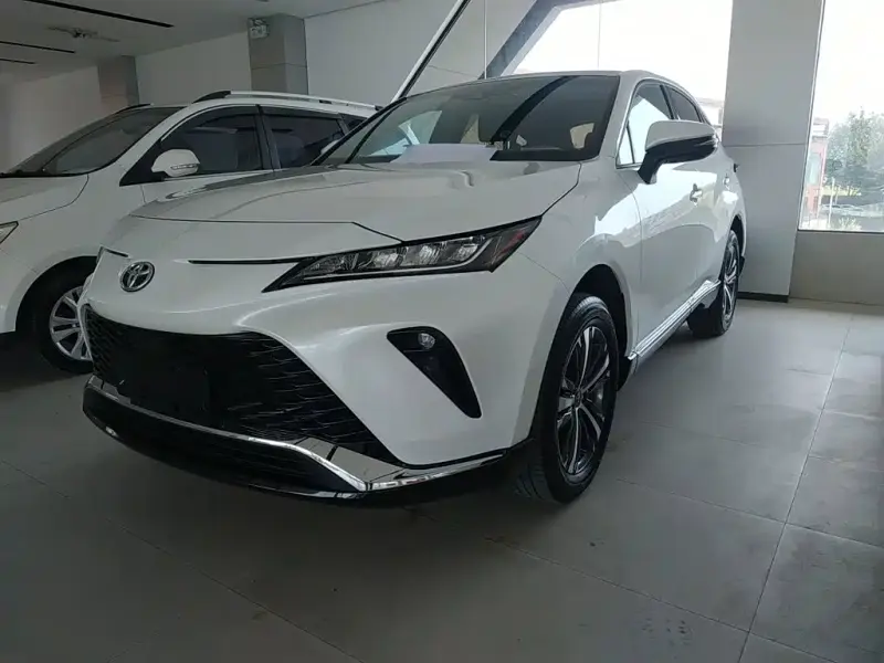 Toyota Venza, 2024
