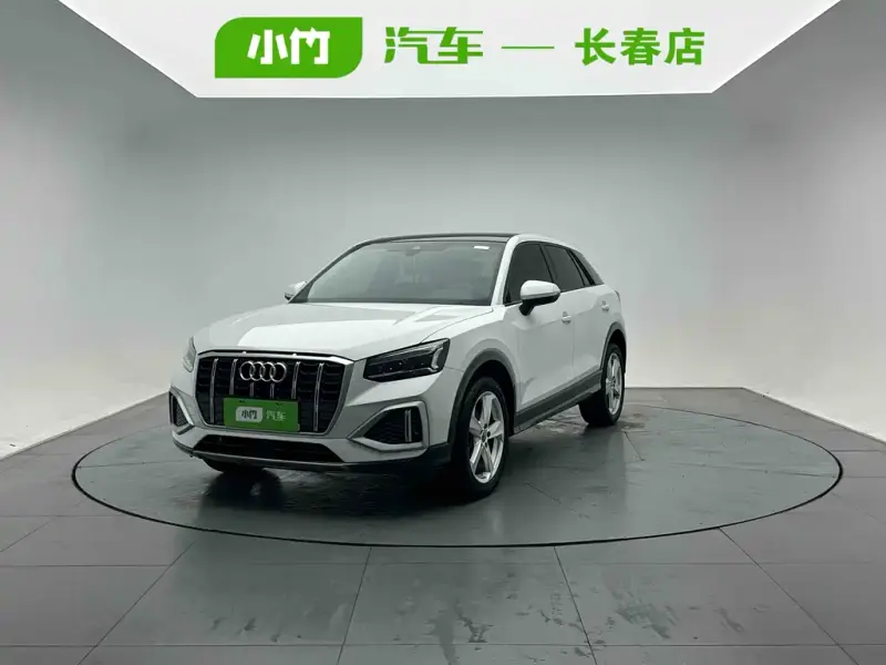 Audi Q2L, 2023