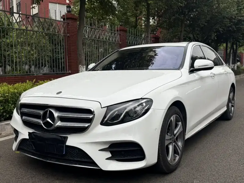 Mercedes-Benz E-Class, 2018 — фото 1