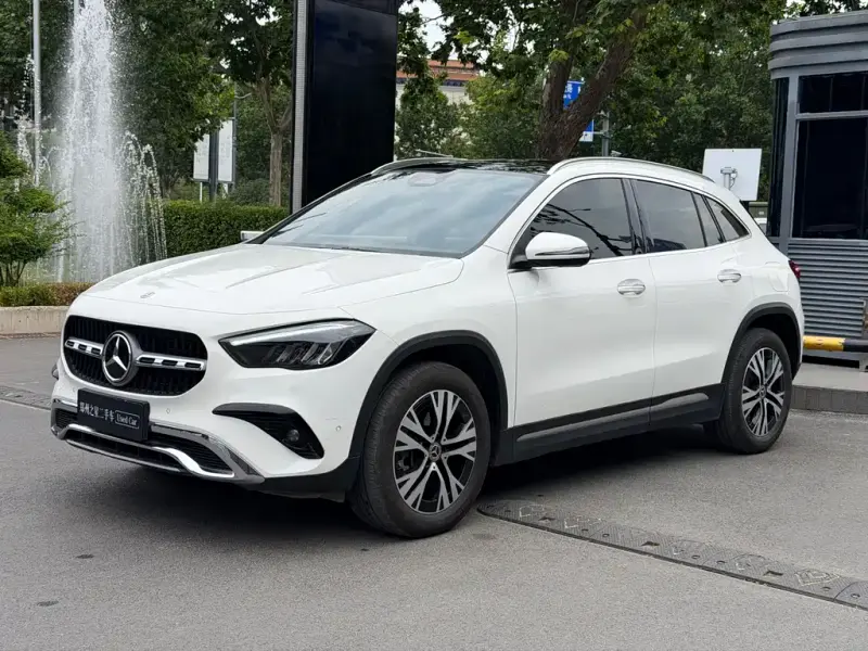 Mercedes-Benz GLA, 2025