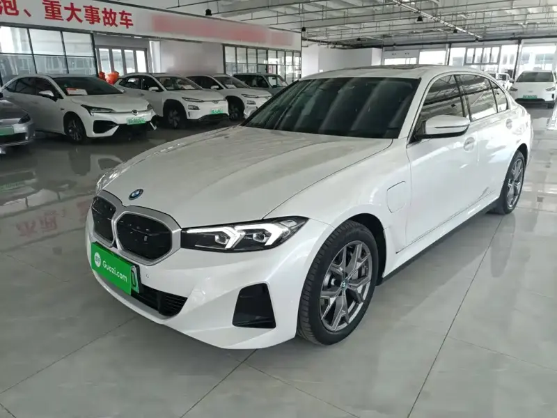 BMW i3, 2024