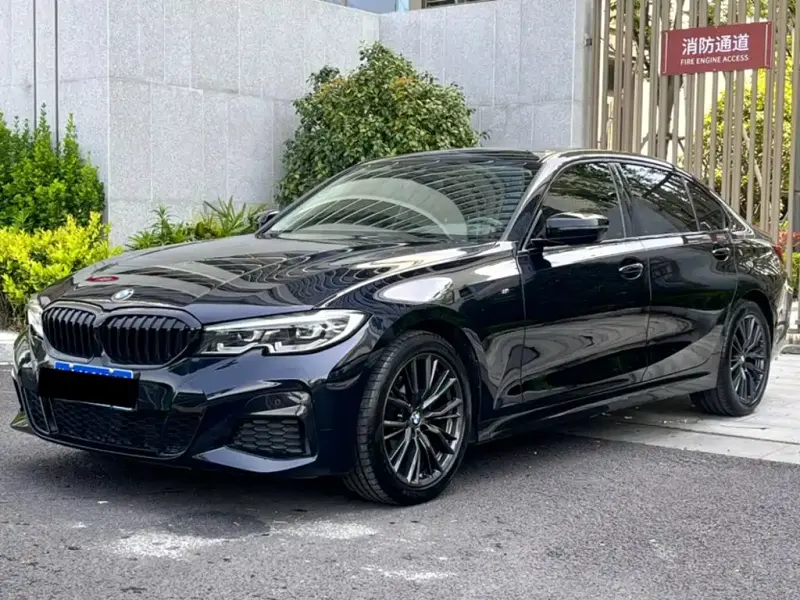 BMW 3 Series, 2021
