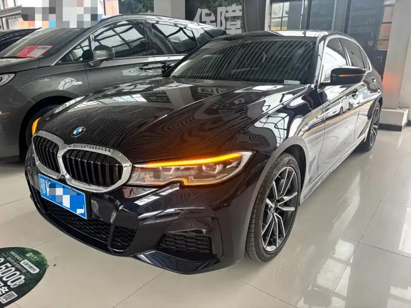 BMW 3 Series, 2021