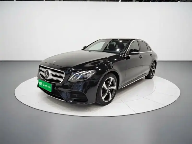 Mercedes-Benz E-Class, 2017 — фото 1