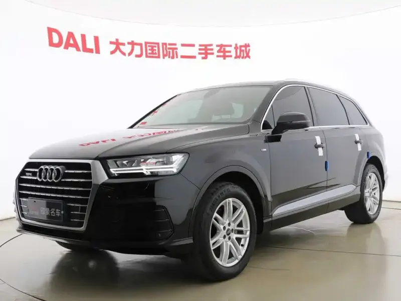 Audi Q7, 2018 — фото 1