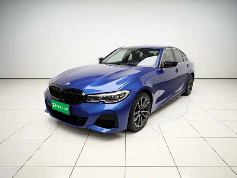 BMW 3 Series, 2022