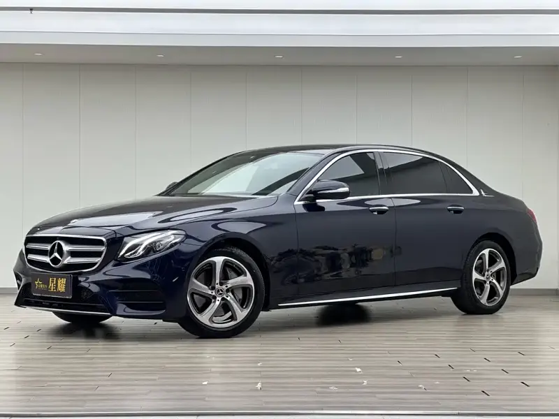 Mercedes-Benz E-Class, 2019 — фото 1