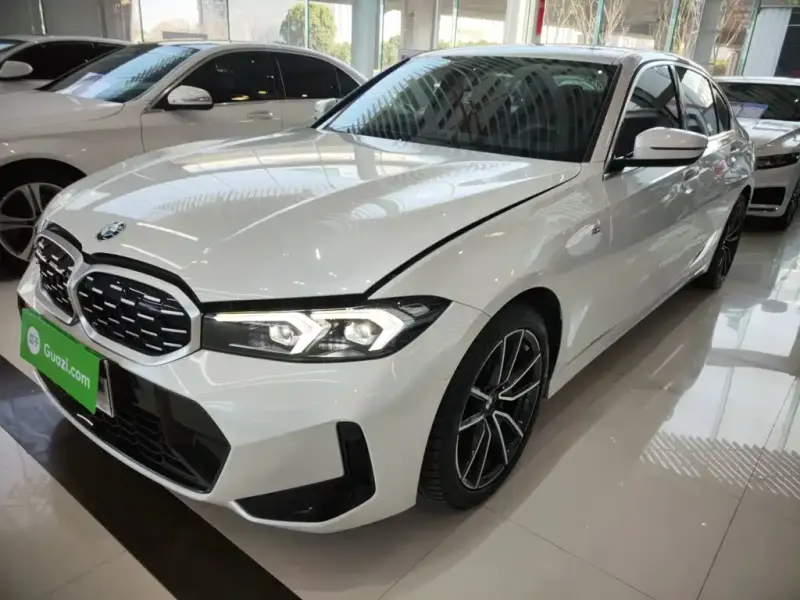 BMW 3 Series, 2023