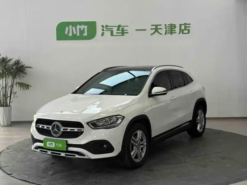 Mercedes-Benz GLA, 2022 — фото 1