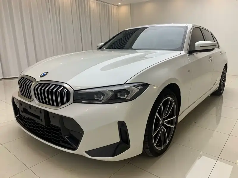 BMW 3 Series, 2023