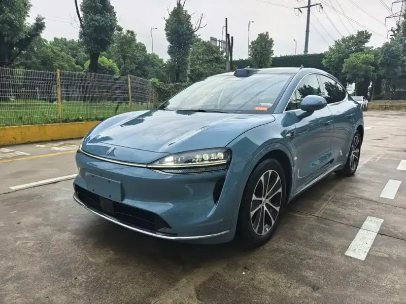 Luxeed Zhijie R7, 2025