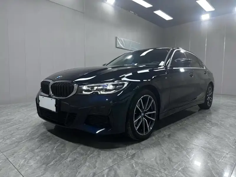 BMW 3 Series, 2022
