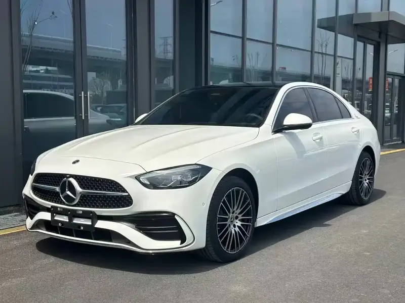 Mercedes-Benz C-Class, 2025